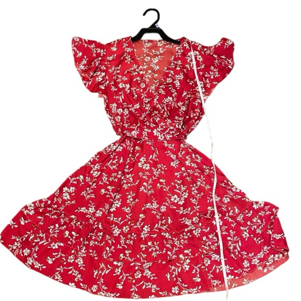 Small red dress Knee length,Lightweight. Ruffles. Ribbon belt. Valentine.